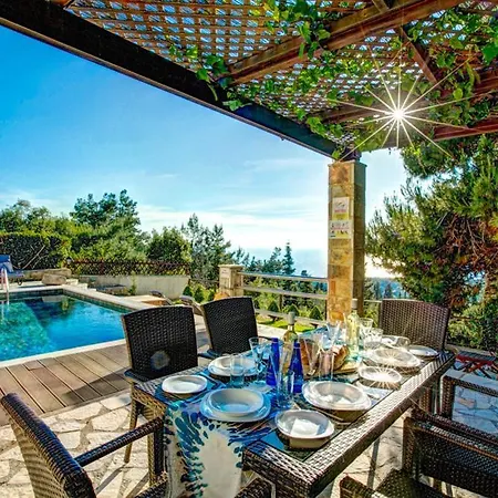 Villa Melanthi Fiskardo Amazing View 别墅 *